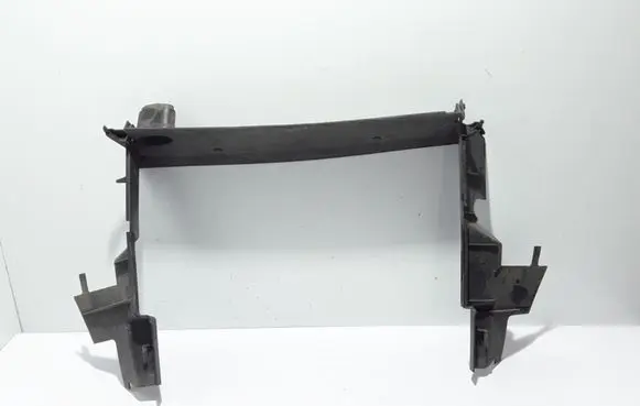 Renault Scenic III - Grand scenic III Intercooler air guide/duct channel