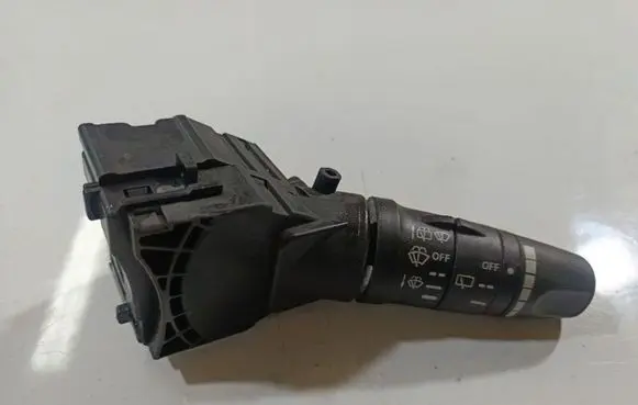 Nissan Primera Wiper control stalk 25280AV610