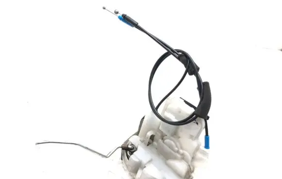 Subaru Legacy Front door lock