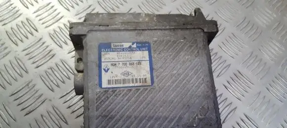 Renault Scenic I Engine control unit/module 7700868189 H0M7700868189