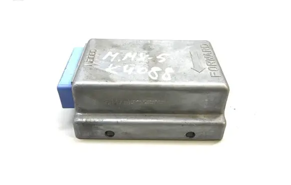 Mazda MX-5 NB Miata Airbag control unit/module 3322644 1J03B N06657K3XB