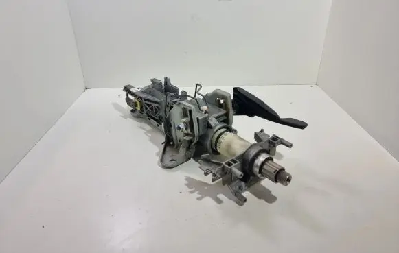 Steering wheel axle set