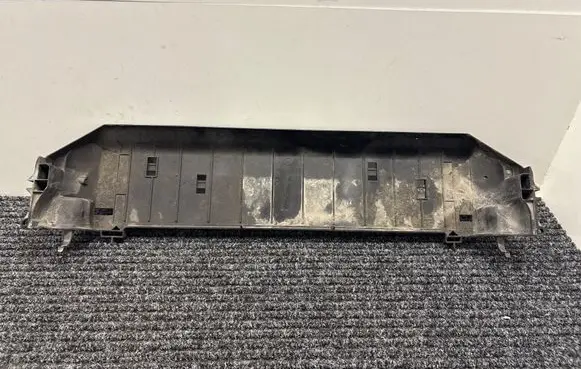 BMW X6 F16 Bottom radiator support slam panel 7795909