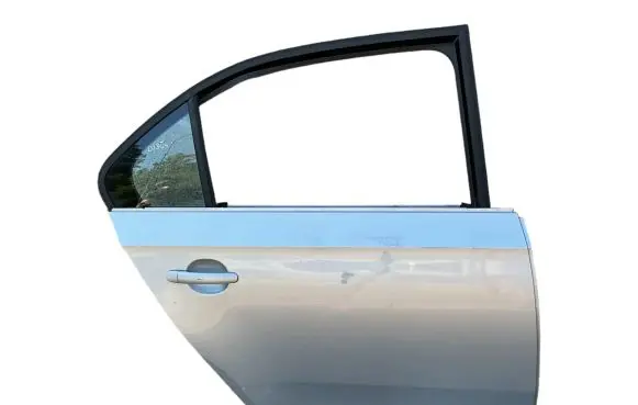 Skoda Rapid (NH) Rear door 5JA833312