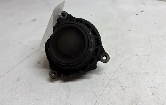 BMW 4 F32 F33 Engine mount bracket 6787658 070214