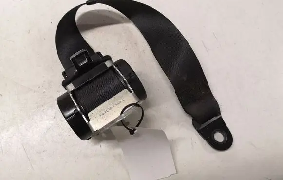 Mini One - Cooper Clubman R55 Rear seatbelt 607051100B