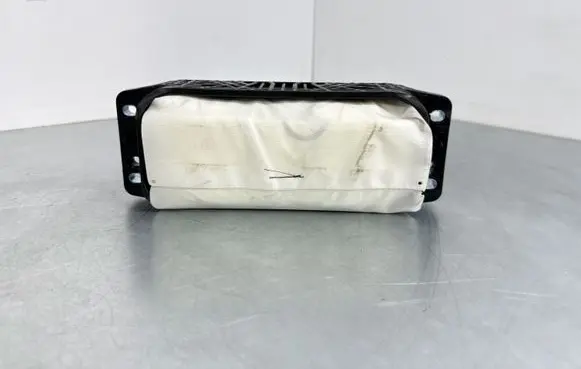 Audi Q7 4M Passenger airbag 4M0880204D