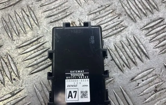 Lexus RX 450H Gateway control module 8911148143