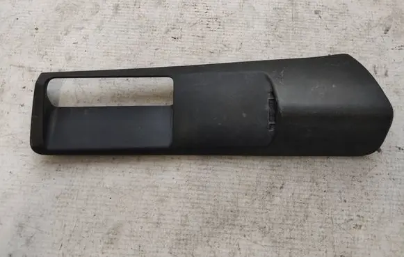 Volkswagen Transporter - Caravelle T5 Sliding door cover cap 7H0843188