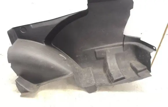 Mercedes-Benz W123 Trunk/boot lower side trim panel 