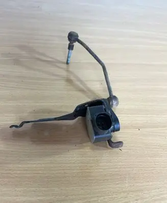 Audi A6 S6 C6 4F Headlight/headlamp level sensor 1T0907503