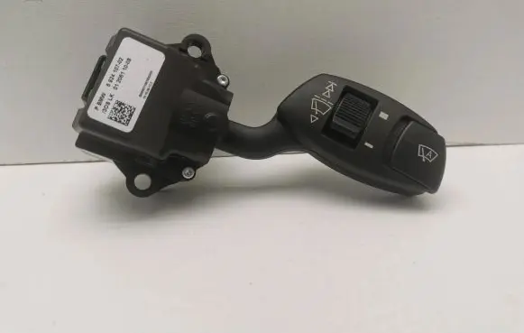 BMW 5 E60 E61 Wiper control stalk 6924107 0120611008
