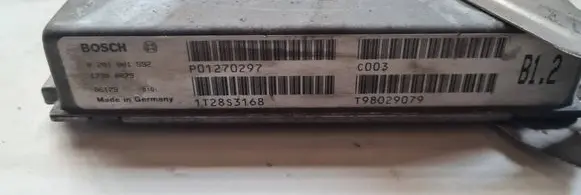 Volvo S80 Engine control unit/module 0281001592 17390079