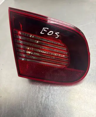 Volkswagen Eos Rear/tail lights 1q0945093