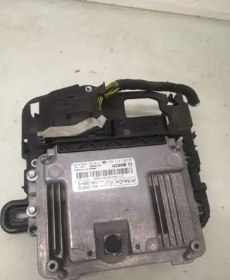 Ford Ecosport Engine control unit/module HN1512A650AC CV6A12B684BD 0261S17427