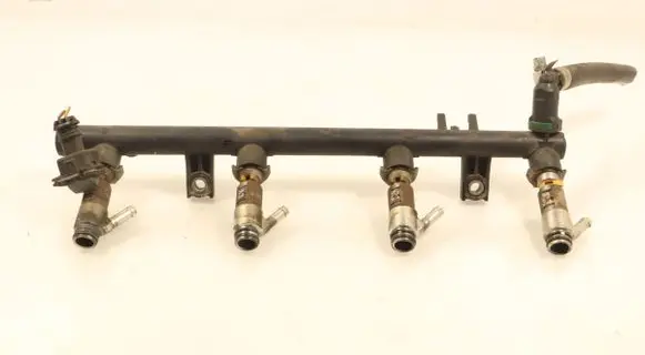 Renault Laguna II Fuel main line pipe 8200053030