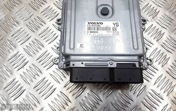 Volvo S60 Engine control unit/module P31303388 0281015286