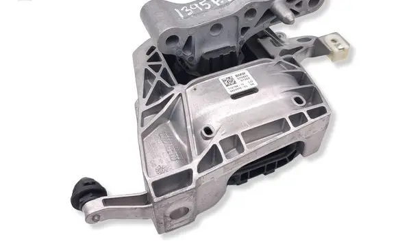 Mini Countryman U25 Engine mount bracket 9423376 17276810
