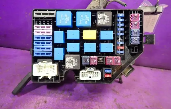 Hyundai Tucson JM Fuse box set 912382E022