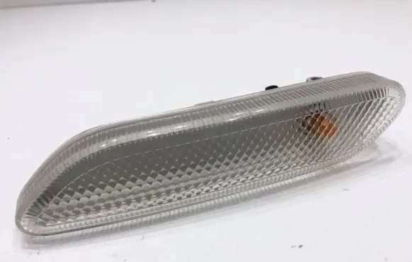 Mini Cooper Countryman R60 Front indicator light 9802570