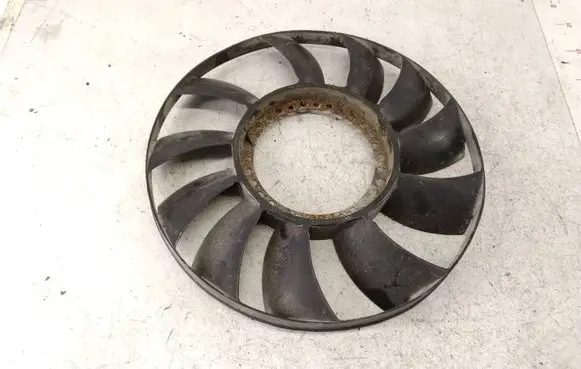 Audi A6 Allroad C5 Fan impeller 059121301
