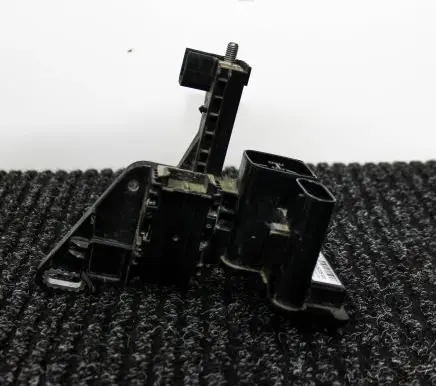 BMW 3 F30 F35 F31 Current control relay 9225015