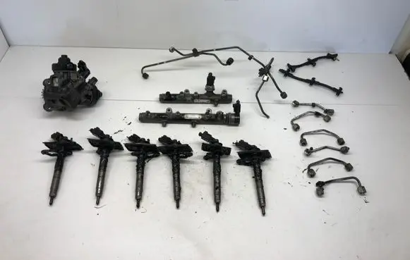 Audi A6 S6 C6 4F Fuel injection system set 059130277BE 0445116023 059130755BB