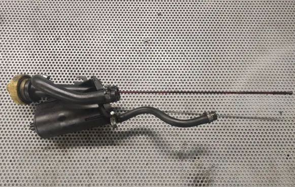 Renault Scenic II - Grand scenic II Oil breather separator 8200140763