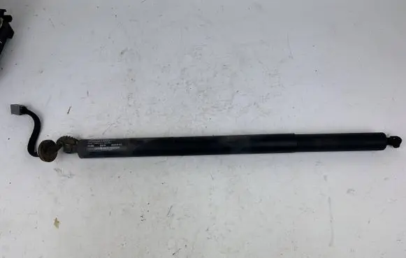 Dodge Durango III Tailgate strut 68231351AC