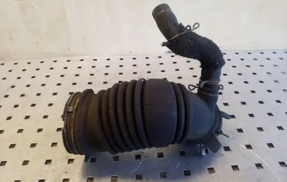 Toyota Verso Turbo air intake inlet pipe/hose 178810R020