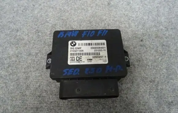 BMW 5 F10 F11 Hand brake control module 6850846