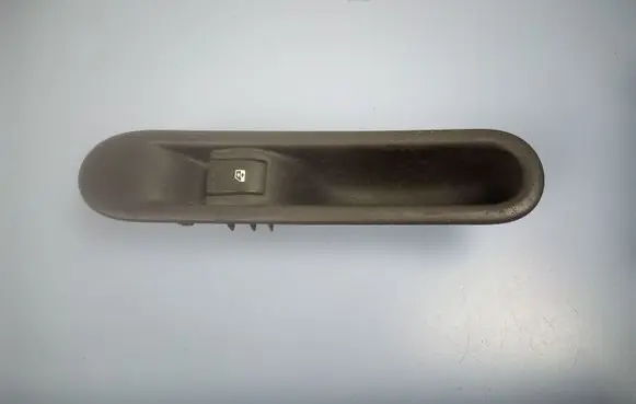 Renault Espace - Grand espace IV Electric window control switch 8200012263 31144M