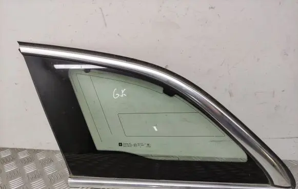 Opel Insignia A Rear side window 13237824