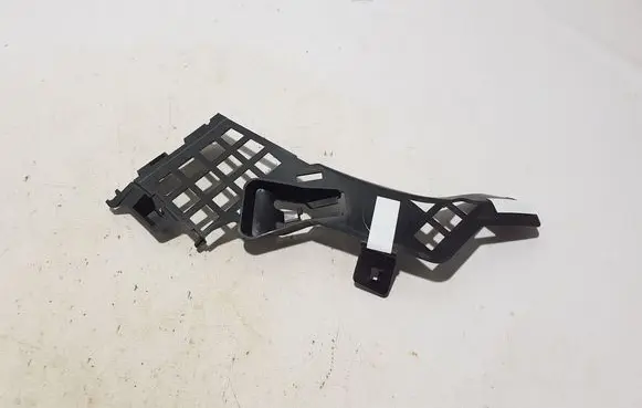Mercedes-Benz CLA C117 X117 W117 Front bumper mounting bracket A1178856400