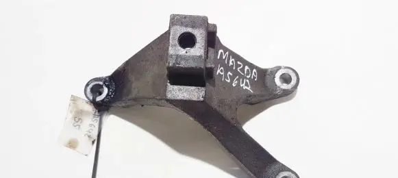 Mazda 3 I Engine mounting bracket