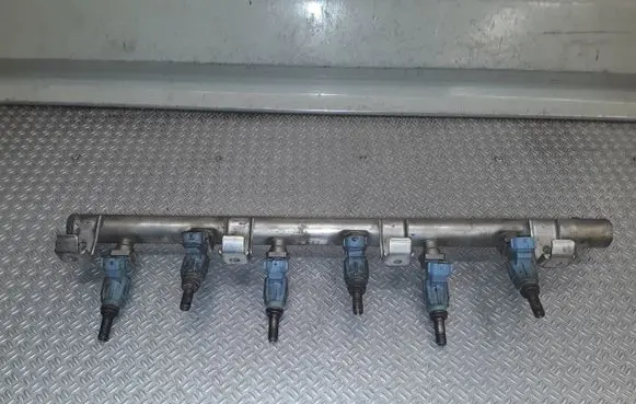 Porsche Cayenne (9PA) Fuel injectors set 022133315J 0280157012 022906031J