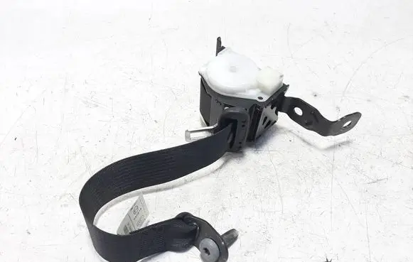 Opel Insignia A Rear seatbelt 13288436