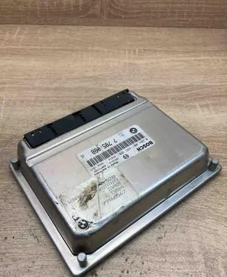 BMW 5 E39 Engine control unit/module ECU 7785098 0281001445 97213