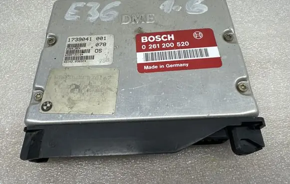 BMW 3 E36 Engine control unit/module 1739041 0261200520