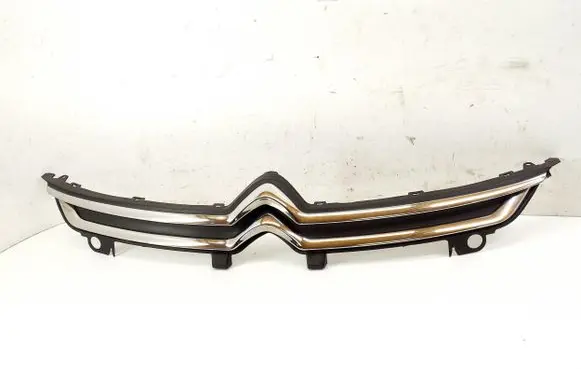 Citroen C4 II Picasso Front bumper upper radiator grill AA36190378