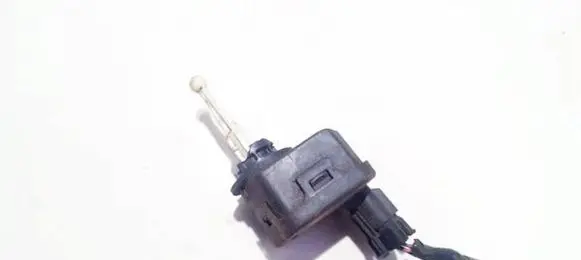 Volvo S40, V40 Headlight level adjustment motor 007878