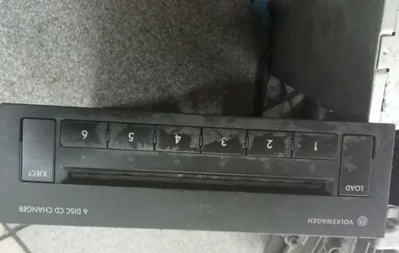 CD/DVD changer