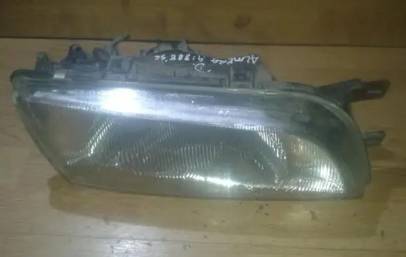 Nissan Almera Headlight/headlamp