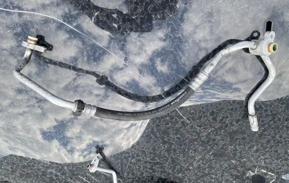 Ford S-MAX Air conditioning (A/C) pipe/hose
