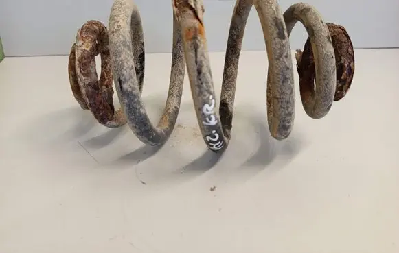 Audi A6 S6 C5 4B Rear coil spring