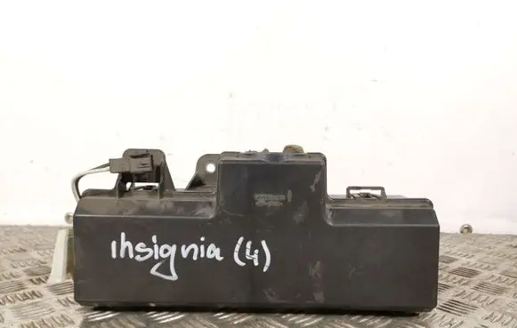 Opel Insignia A Tailgate/trunk control unit/module 13279362