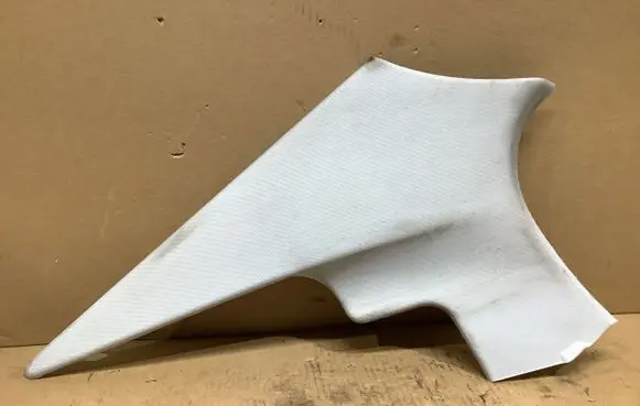 (D)pillar trim (top)