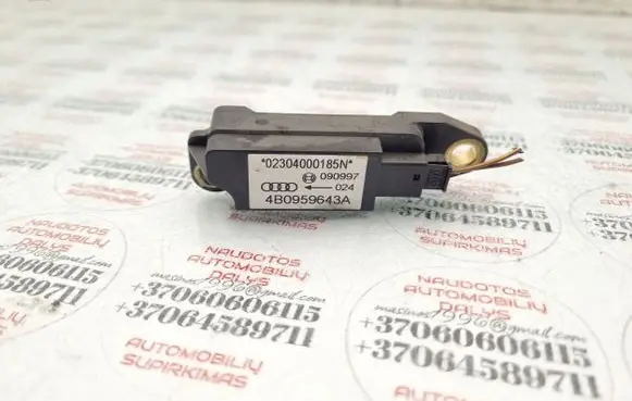 Audi A6 S6 C5 4B Airbag deployment crash/impact sensor 4B0959643A