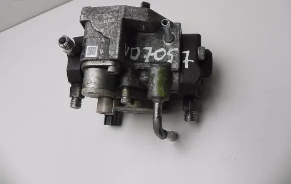 Mazda 3 II Fuel injection high pressure pump R2AA13800 VD7057