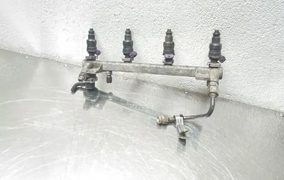 Opel Omega B1 Fuel injectors set 90411551